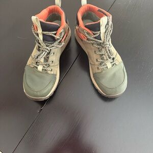 Teva Green and Orange Winter Boots